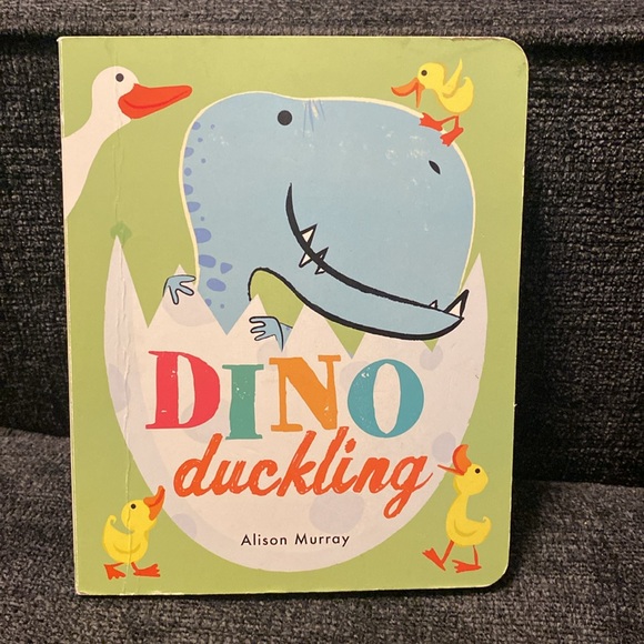 Easter book bundle - Picture 4 of 10